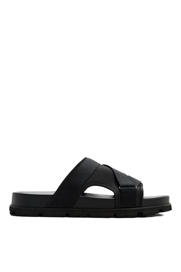 Deniels Men Black Flat Sandals