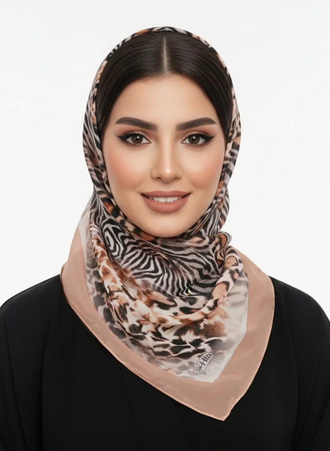 عبايات لمحة طرحة شيفون نقشة ليوبارد × زيبرا بإطار بيج فاخر