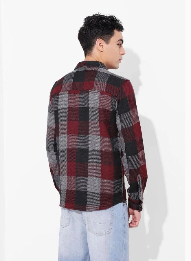 شركة المرآب الهندية Men Regular Fit Checked Cutaway Collar Full Sleeves Shirt