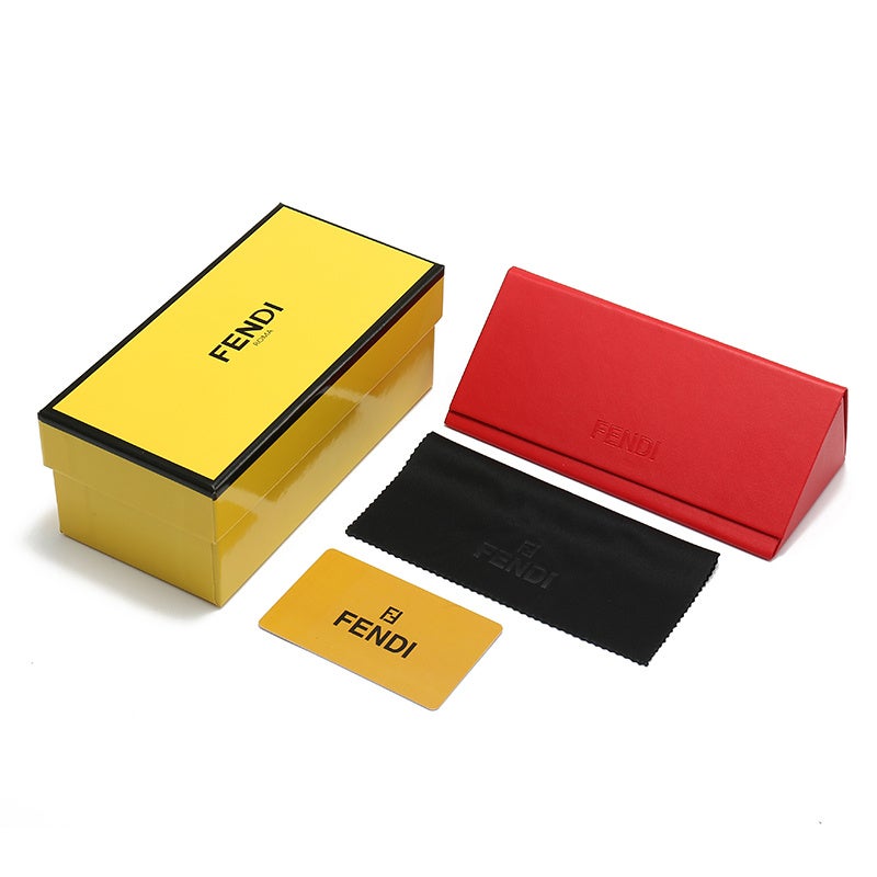 فيندي نظارات شمسية مربعة ذات إطار عتيق نسائية من FENDI ذات عدسات رمادية - Image 3