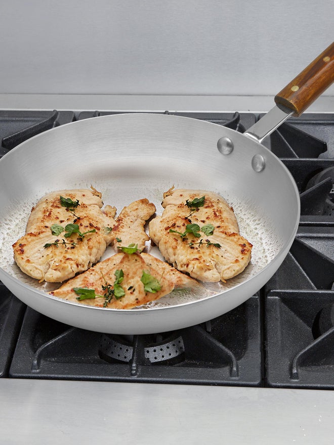 RAJ مقلاة ألمنيوم راج بمقبض خشبي 26 سم - Image 5