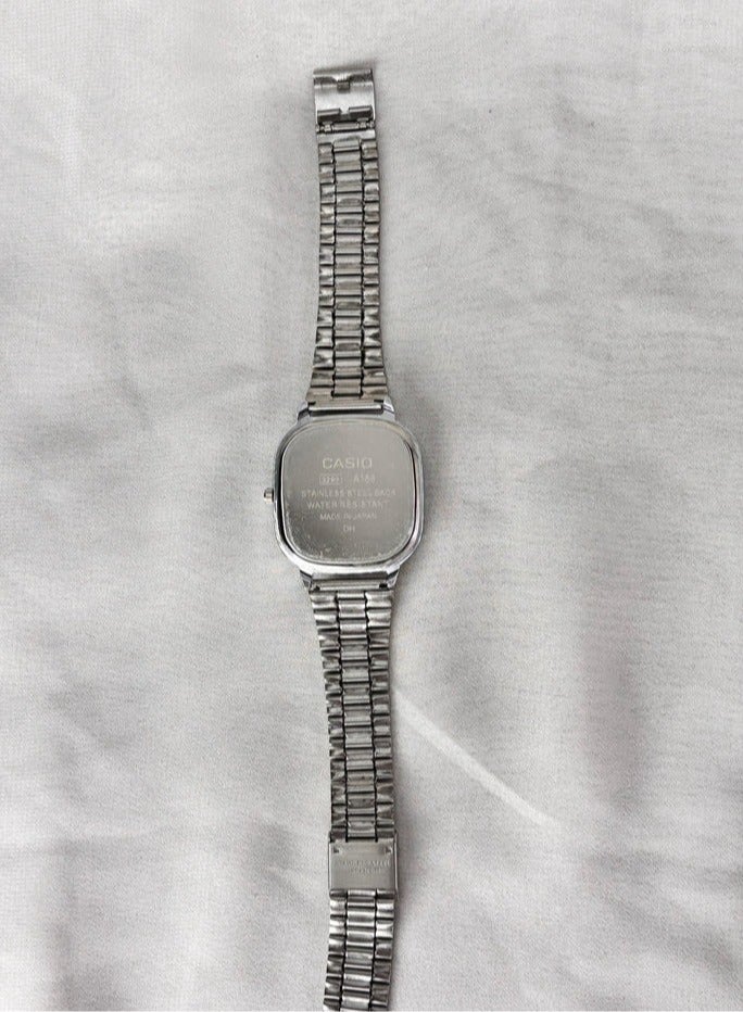 كاسيو فينتاج فضي - قرص أسود - Image 3