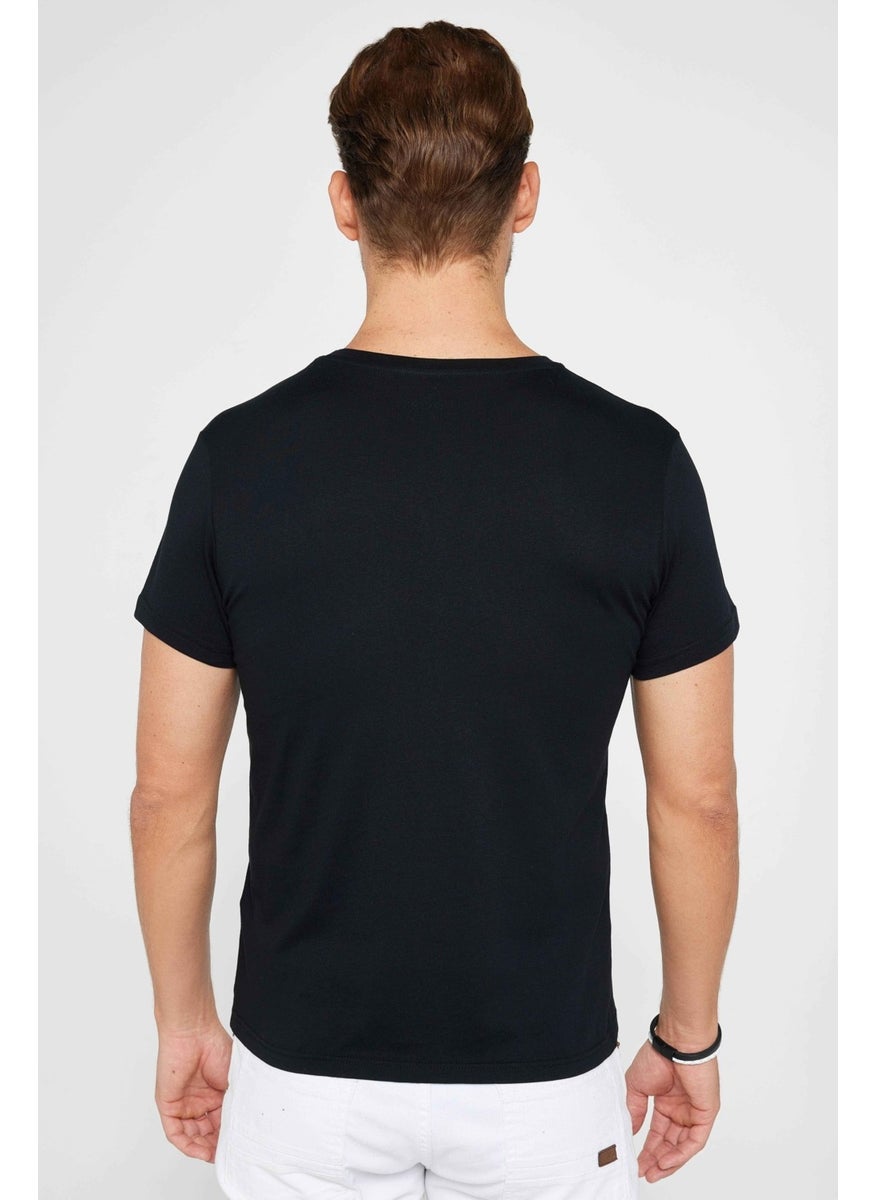 Men's Slim Fit Narrow Cut Cotton Soft Textured Printed Black Crew Neck T-Shirt - pzsku/ZB8A8793CBC89B468A0DAZ/45/_/1741257052/f227960e-0da3-4a9a-85de-638da117f9c6