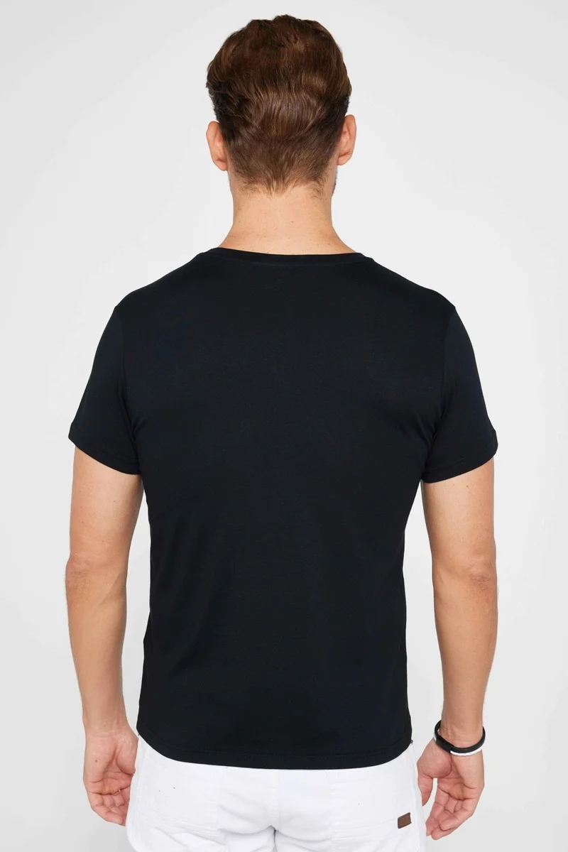 تودورس Men's Slim Fit Narrow Cut Cotton Soft Textured Printed Black Crew Neck T-Shirt