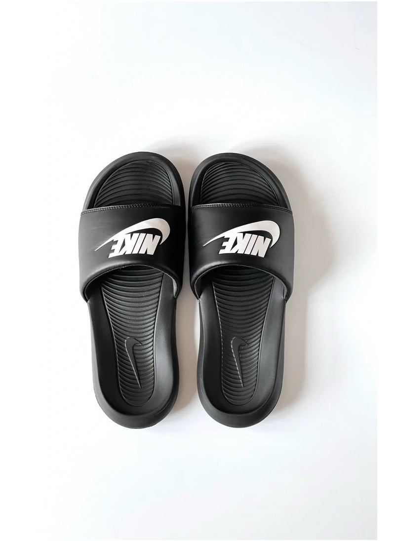 نايكي نعال رياضية خارجية من Nike  - Image 1