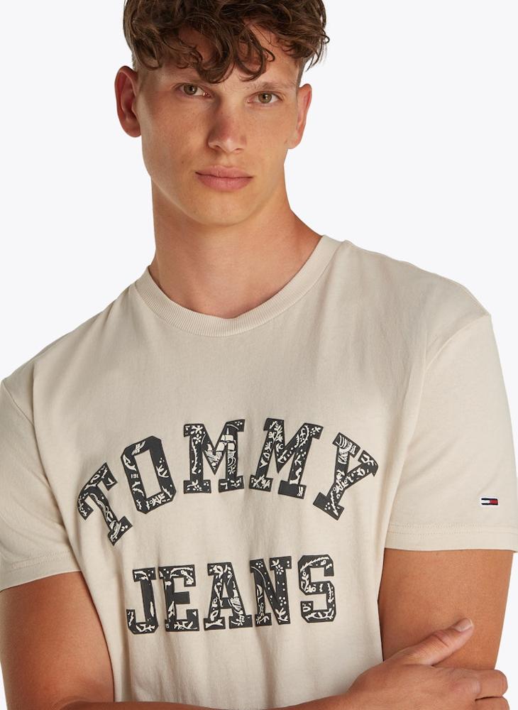 TOMMY JEANS Regular Fit Paisley College T-Shirt  - Image 3