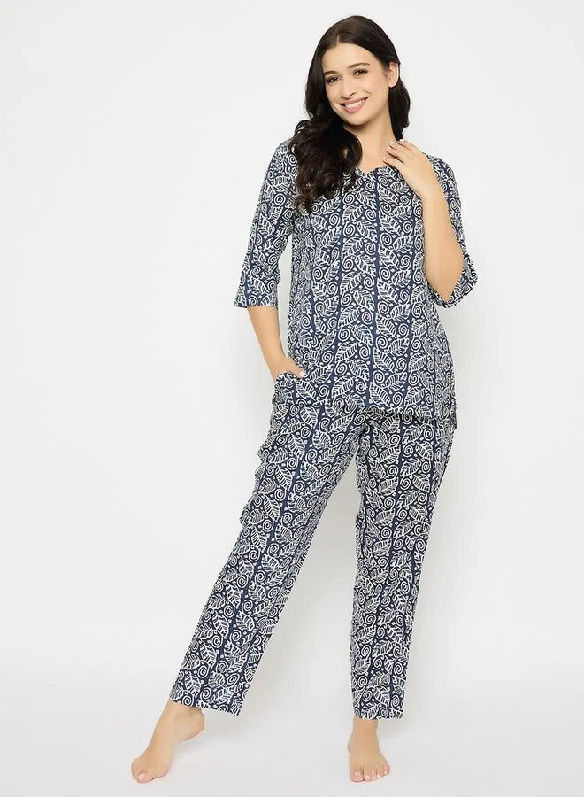 Clovia Clovia Leaf Print V-Neck Top and Pyjama Set