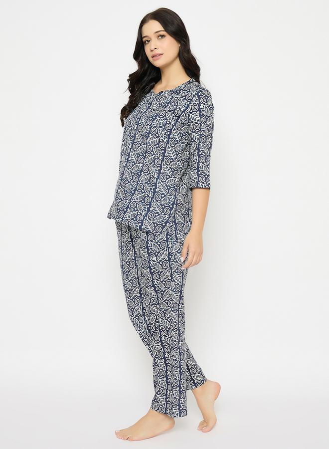 Clovia Leaf Print V-Neck Top and Pyjama Set - Image 4