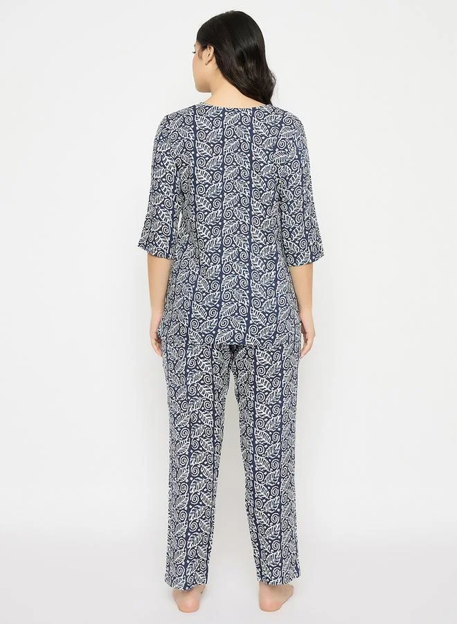 Clovia Clovia Leaf Print V-Neck Top and Pyjama Set