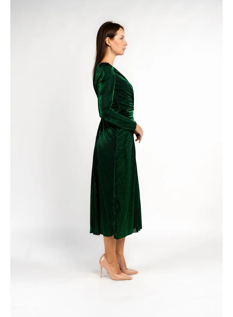 فاشونارا Bottle Green Draped Formal Party Dress With Large Crystal Broach