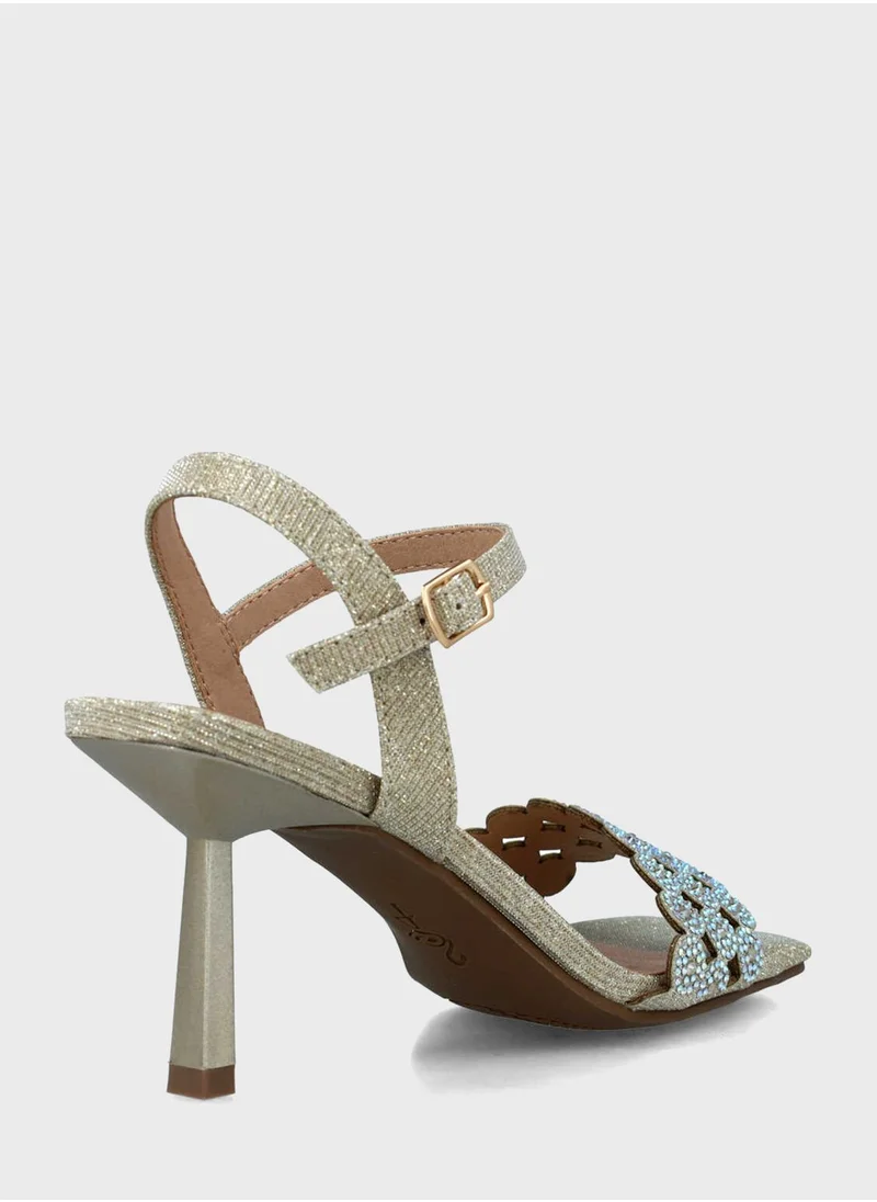 MENBUR Ankle Strap Heel Sandals