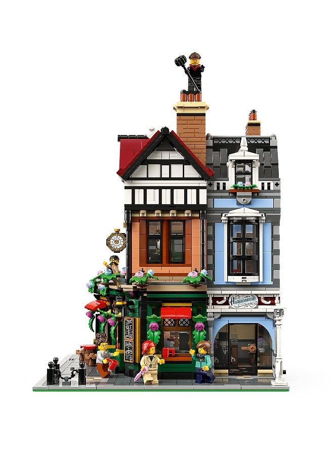 LEGO Icons Tudor Corner 10350 Building Toy Set (3266 Pieces) - Image 2