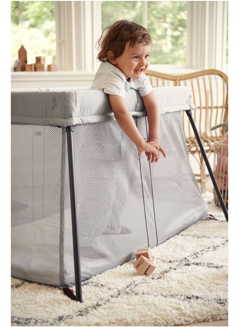 BABYBJORN Baby Travel Cot Light Silver And Grey  - Image 3