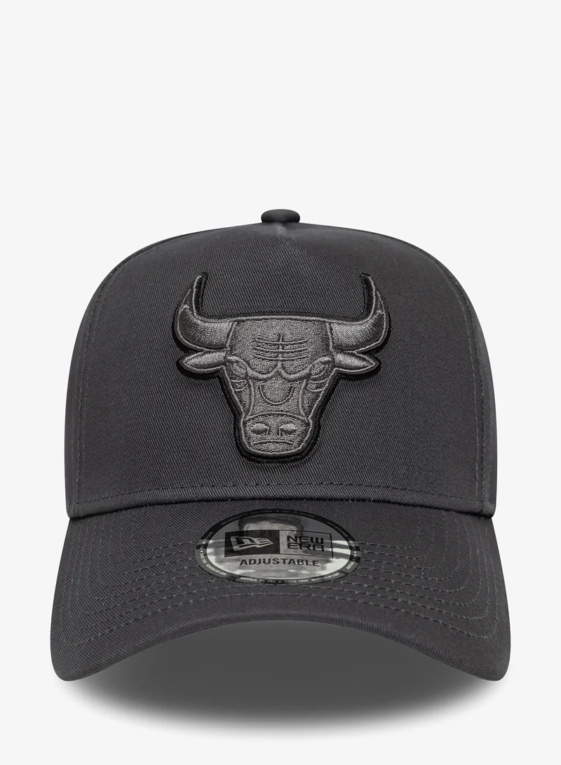 Chicago Bulls Tonal Outline Cap