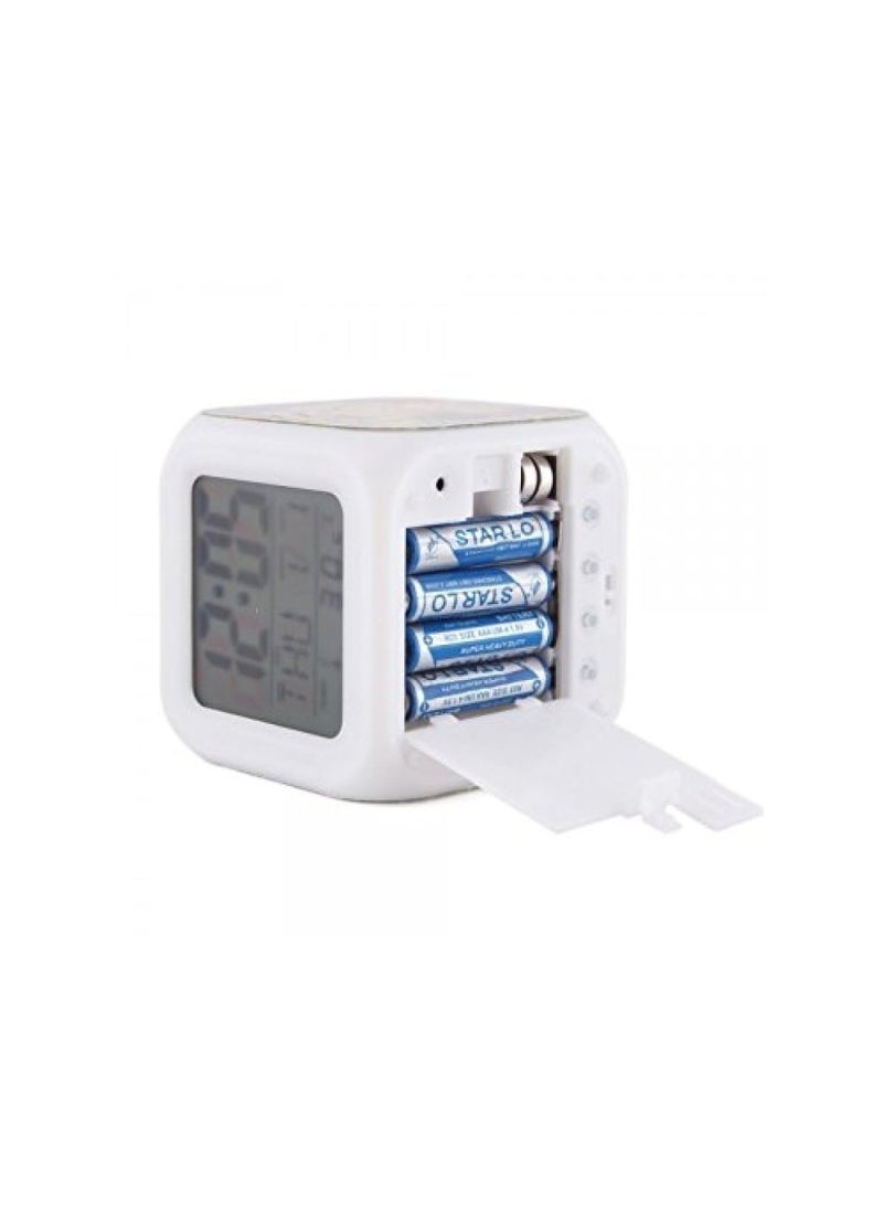 Generic - Digital Alarm Clock with 7 Colour Changing Display Temperature Reading White 75 cm Cube - Image 1