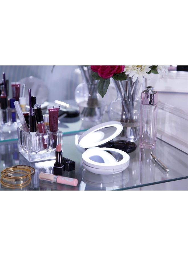 4.5" Round LED Compact Mirror 10X/1X Travel Mirror with Lights and Magnification 3 AAA batteries LED Makeup Mirror