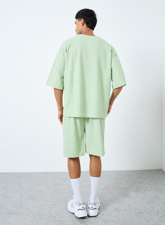 ستايلي طقم تي شيرت وشورت فضفاض محبوك بنقوش صلبة من ستايلي - Image 4