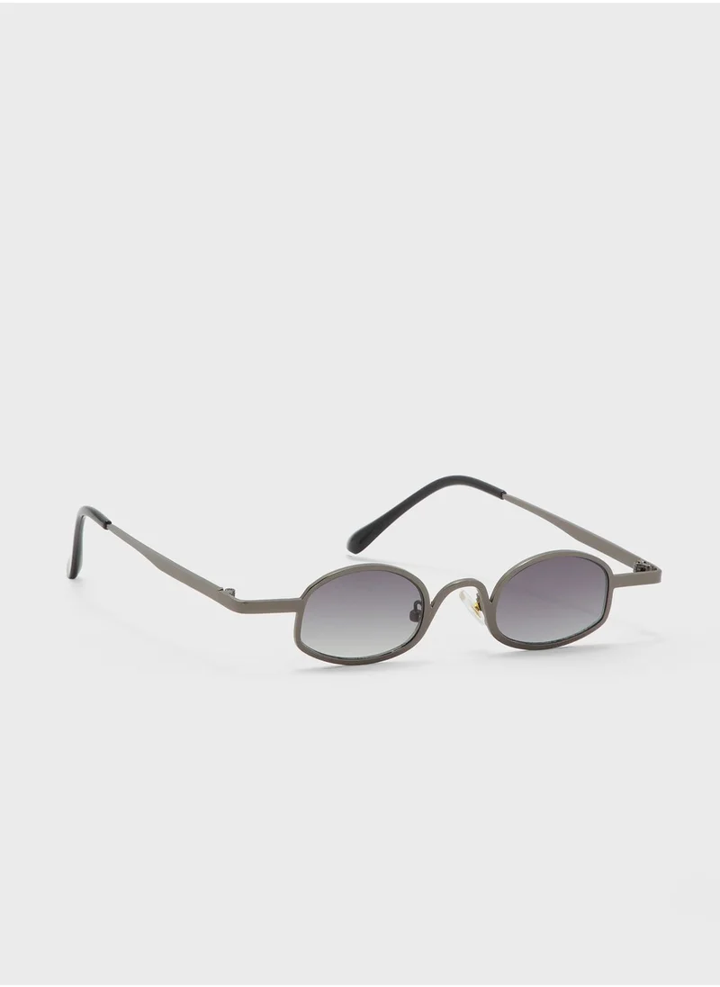 سفنتي فايف Mini Oval Retro Sunglasses