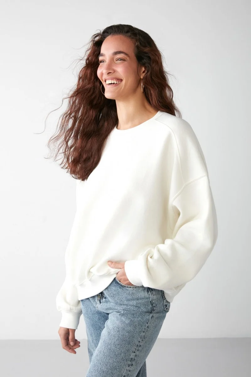 جريميلانج VANELTINA Women's Crew Neck Polar Fleece Oversize Fit Basic Vanilla Sweatshirt