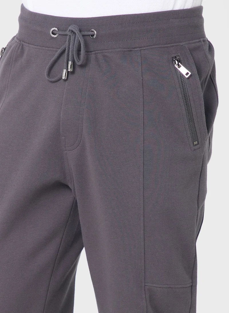 Iconic Essential Sweatpants