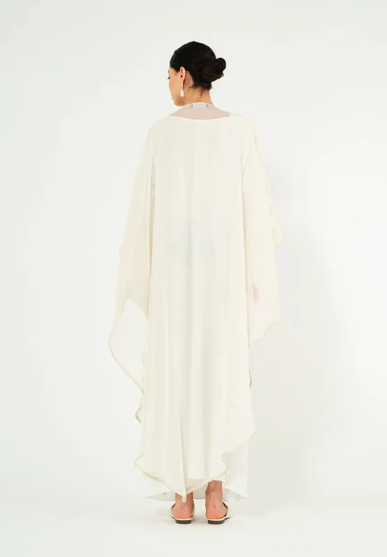 Thouq Beautiful Symmetrical Metallic Shaded Jalabiya With Round Neckline And kimono Sleeves