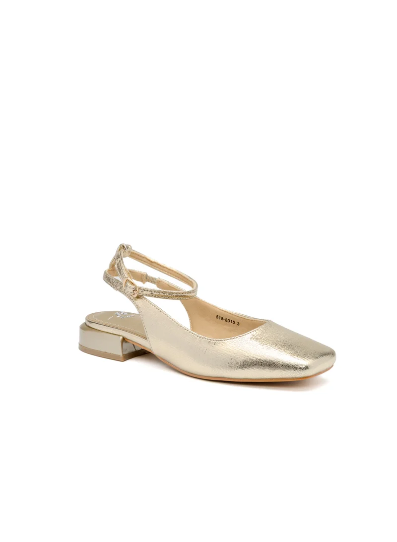 باتا حذاء فلات بحزام خلفي