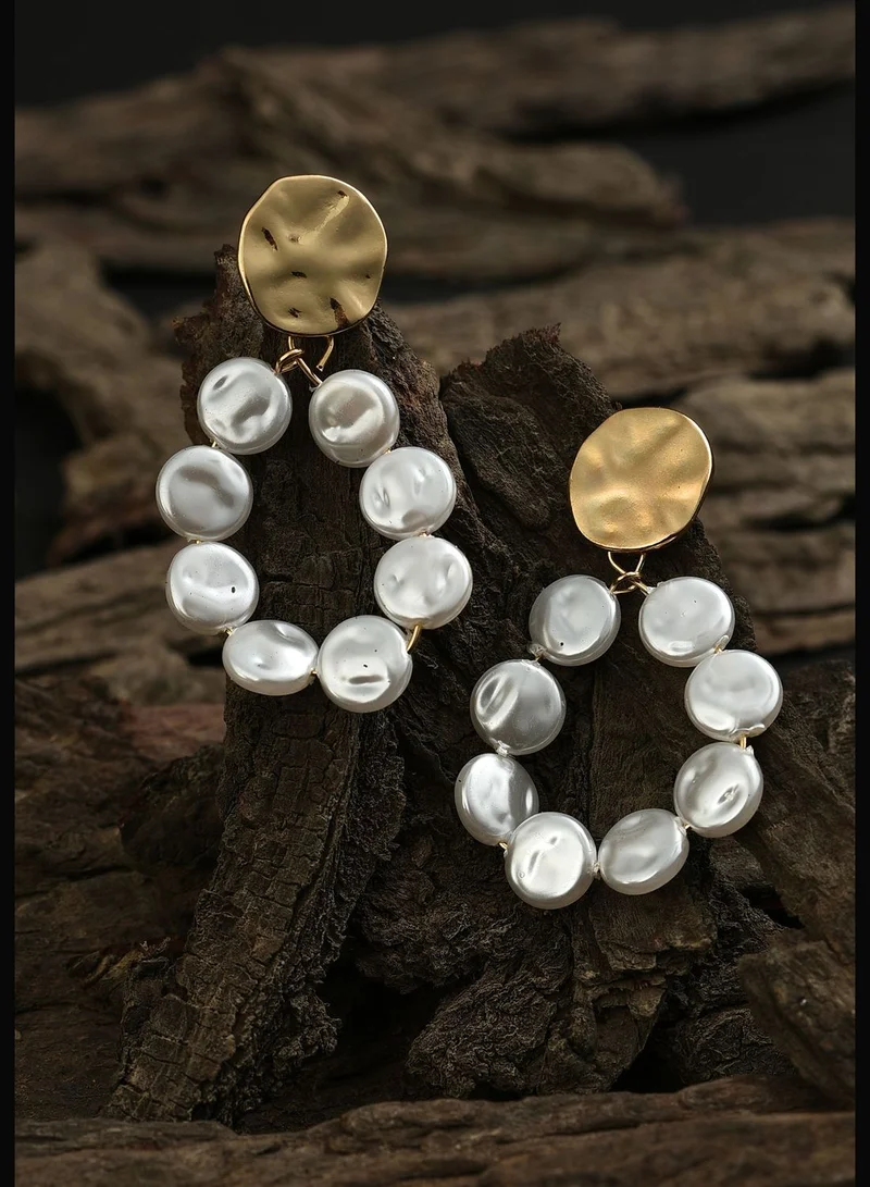 SOHI Gold Plated Pearl Beaded Drop Earring