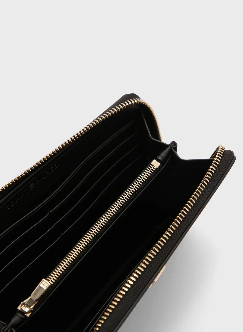 TOMMY HILFIGER Essential Large Clutch