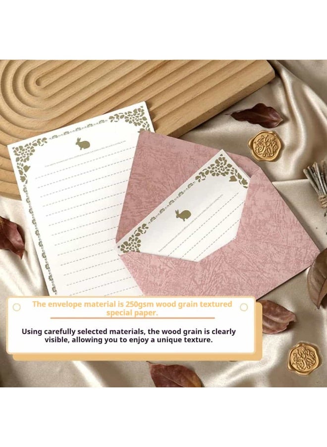 أديلي أظرف وبطاقات تهنئة 32 قطعة مجموعة كتابة كلاسيكية – 6 أظرف وردية بنقشة خشبية + 20 ورقة كتابة مخططة بتصميم الأرنب الأبيض + 6 ملصقات ختم شمعي للرسائل والدعوات والهدايا الفنية - Image 3