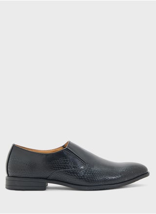 Classic Formal Slip Ons - pzsku/ZB8C3CD371CC287C99AE5Z/45/_/1745214739/cf5f8551-a95a-4b90-a047-314866abd329