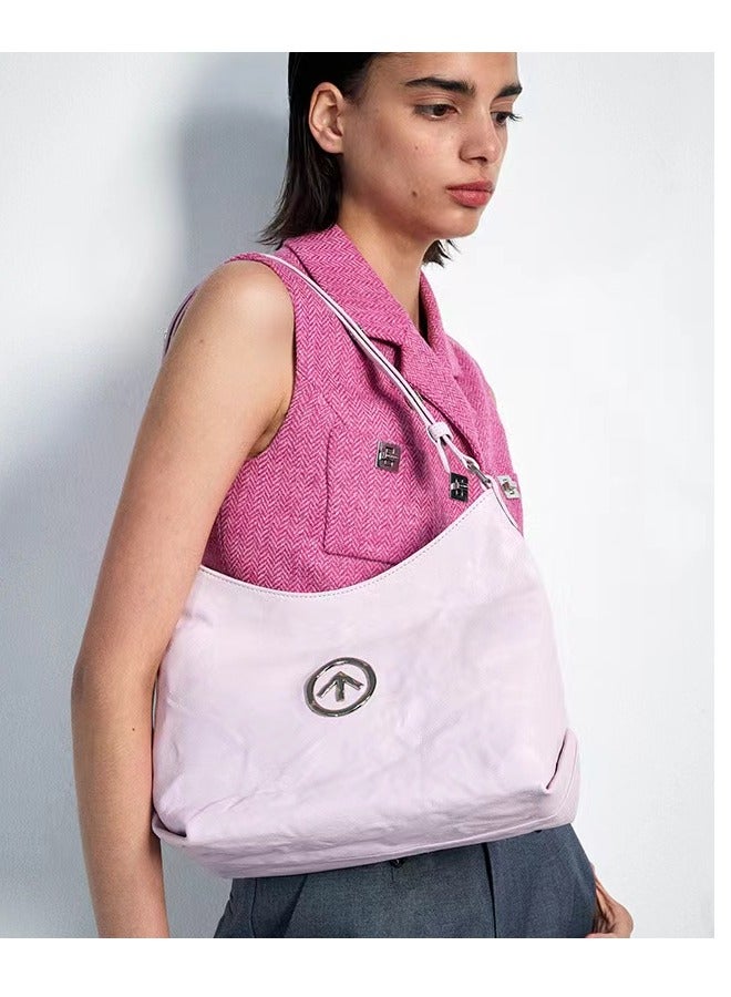 جي تي حقيبة كتف جلدية مطوية بعلامة ذهبية من GROTTO STONE-HOBO - Image 2