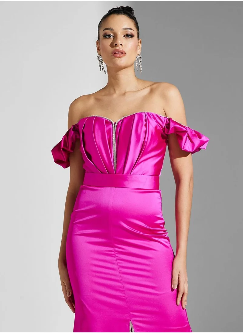 Akadia Fashion Off-Shoulder Slit Dress
