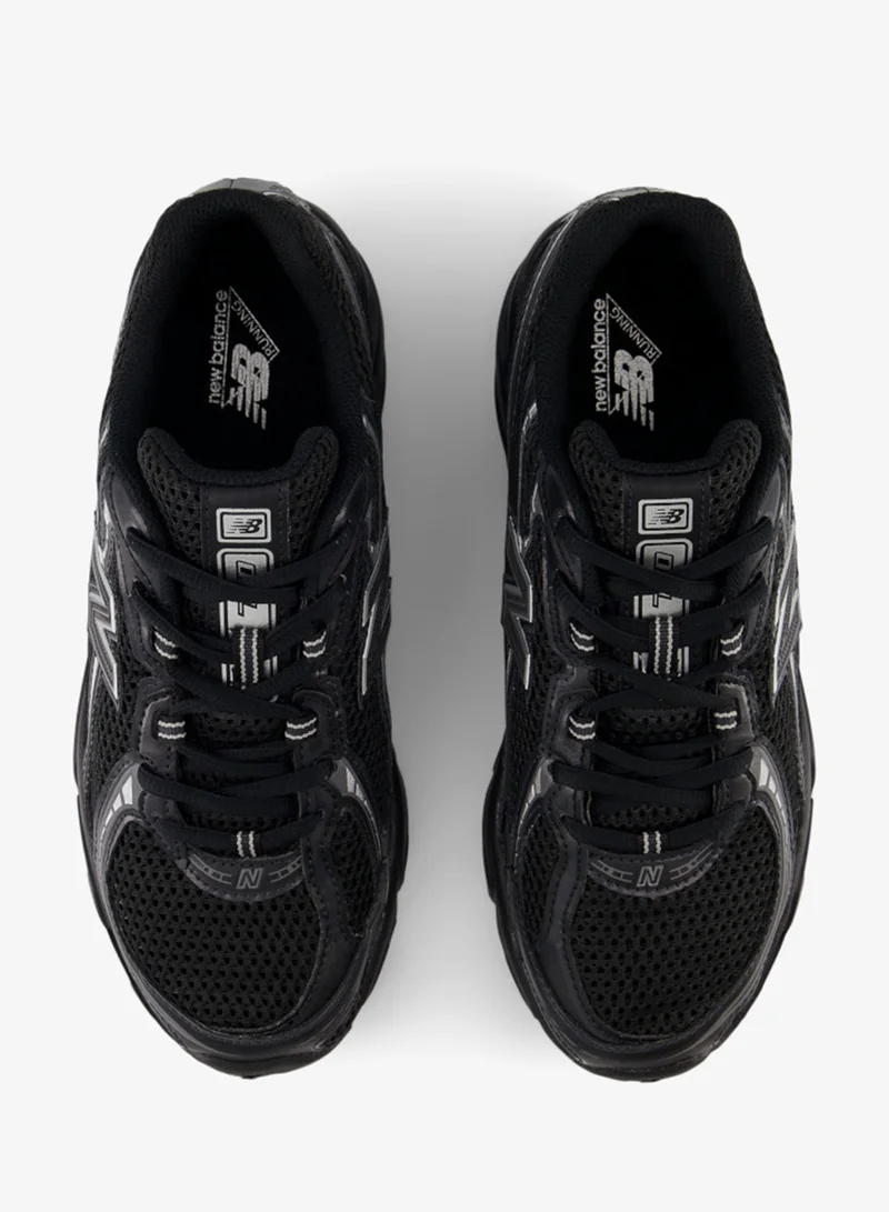 New Balance 740 Sneakers