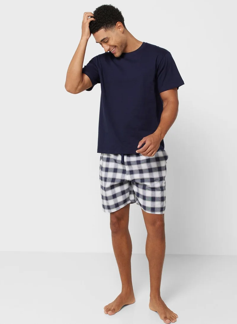 Seventy Five Men'S Foxbury Jersey Short Sleeve T-Shirt & Woven Check Shorts