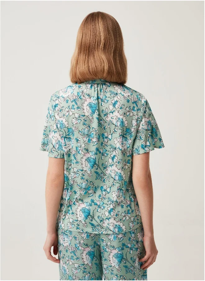 او في اس Satin blouse with foulard
