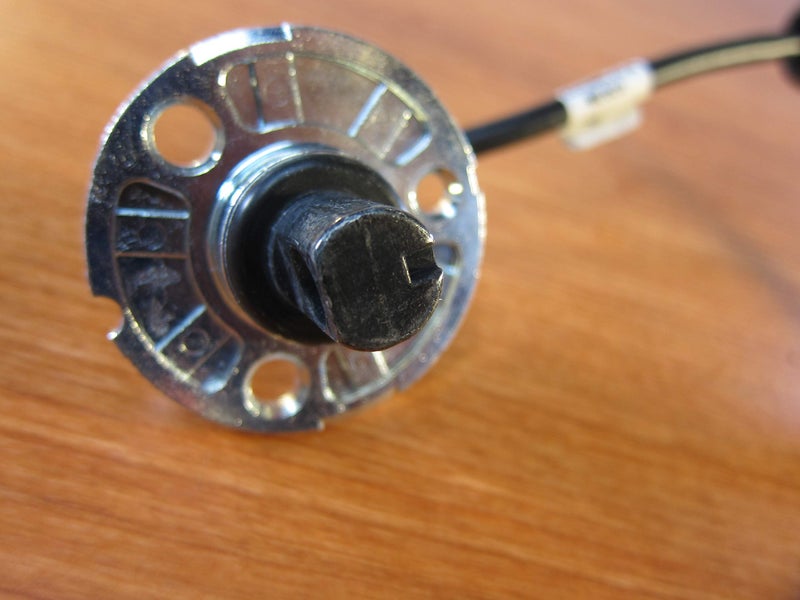 Mopar 2007-2019 Jeep Wrangler Antenna with Base Cable and Bracket New OEM - Image 3