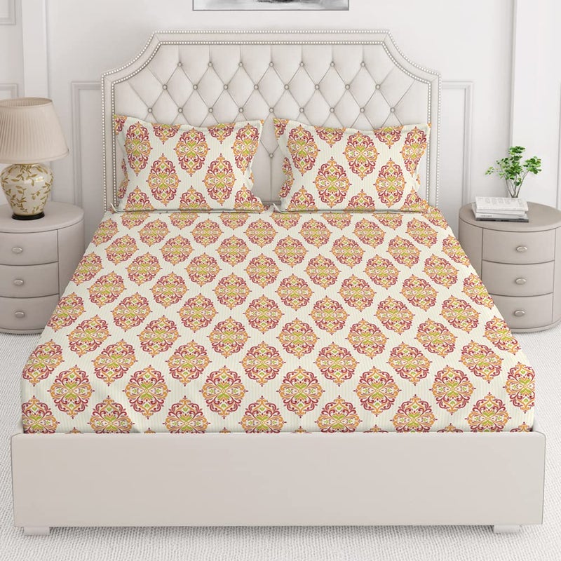 Layers ملاءة سرير كينج بحجم 225TC قطن مقوى مع 2 غطاء وسادة (خردلي/أحمر، نمط عرقي) ، ملاءة سرير كينج، فائقة النعومة، متينة، مقاومة للتجاعيد، مجموعة دوراكاونت - Image 1