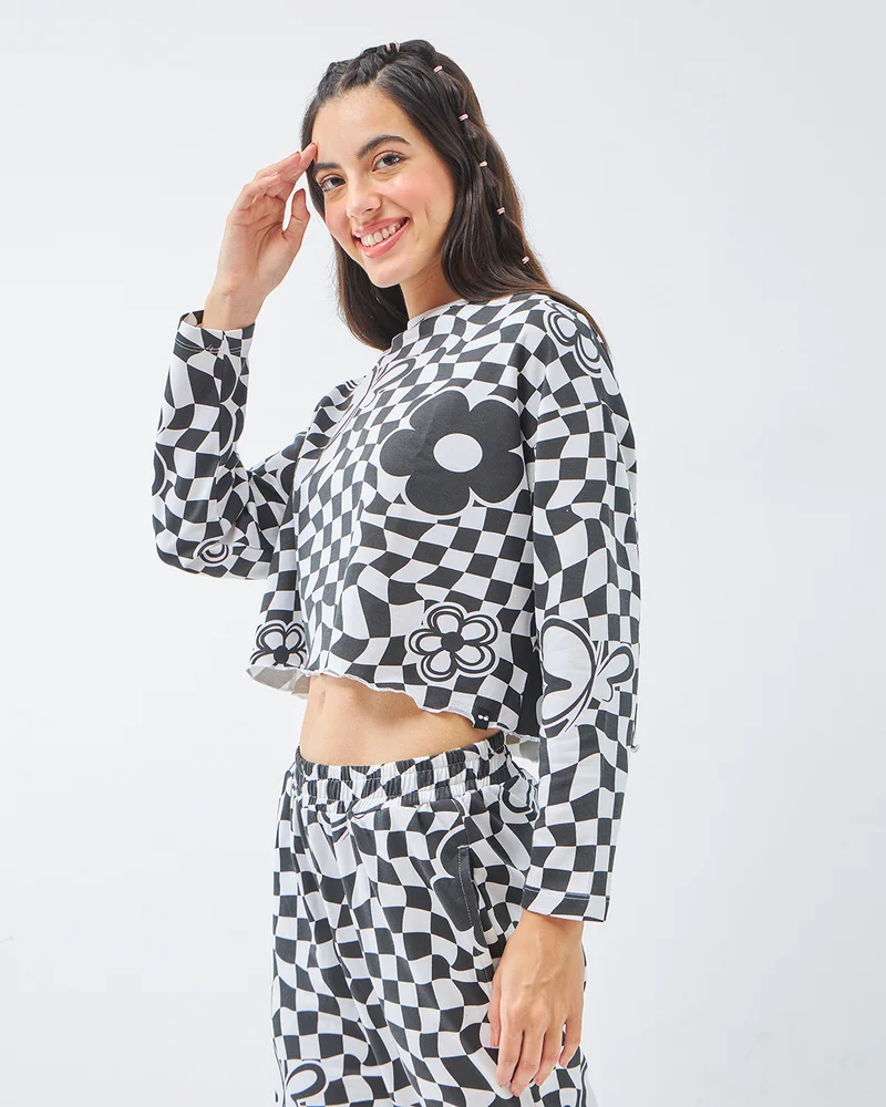 bewakoof Women's White & Black All Over Printed Oversized Crop Top
