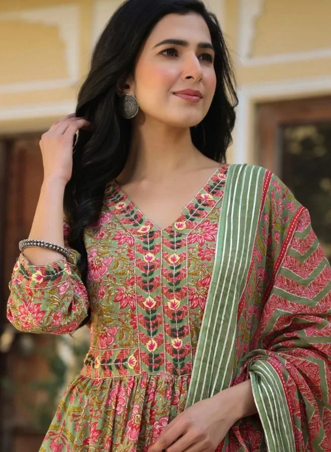زيري سوق Naheeda Green Cotton Printed Kurta Set