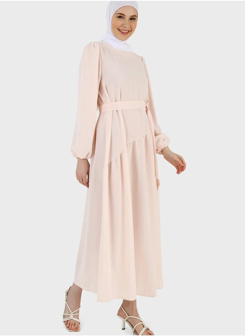 Refka by modanisa Belted Crepe Midi Dress
