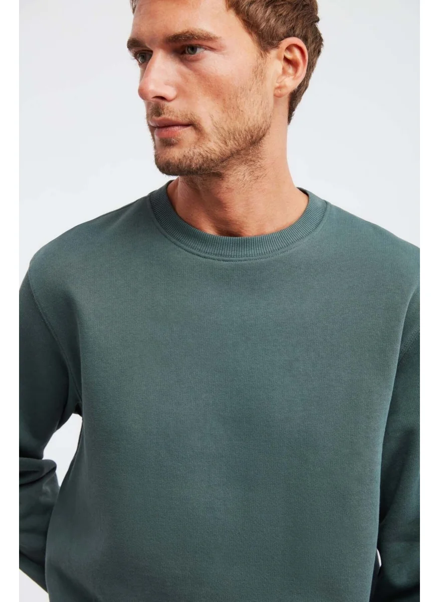 جريميلانج Travis Men's Soft Fabric Regular Fit Round Neck Dark Green Sweatshirt