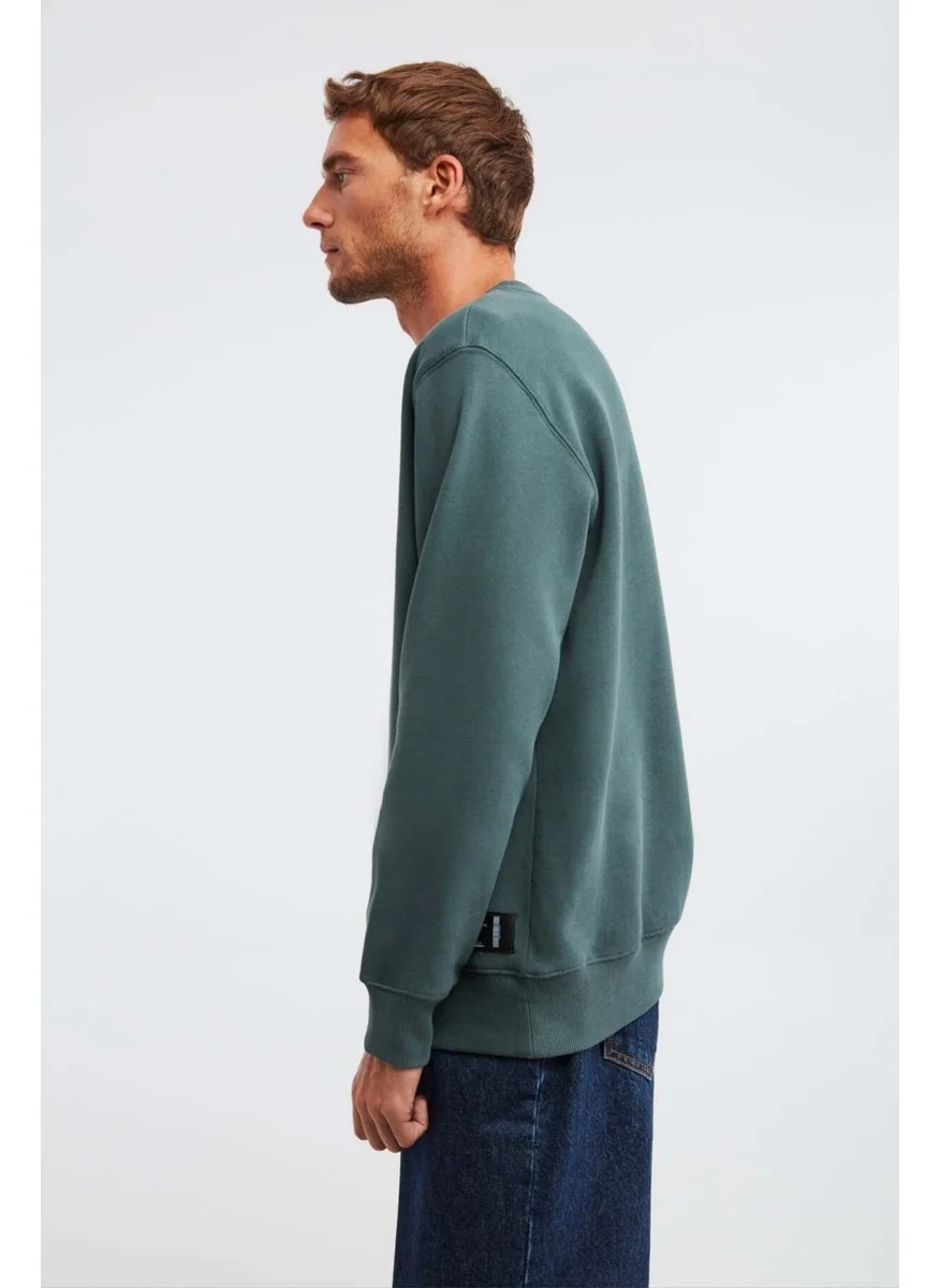 جريميلانج Travis Men's Soft Fabric Regular Fit Round Neck Dark Green Sweatshirt