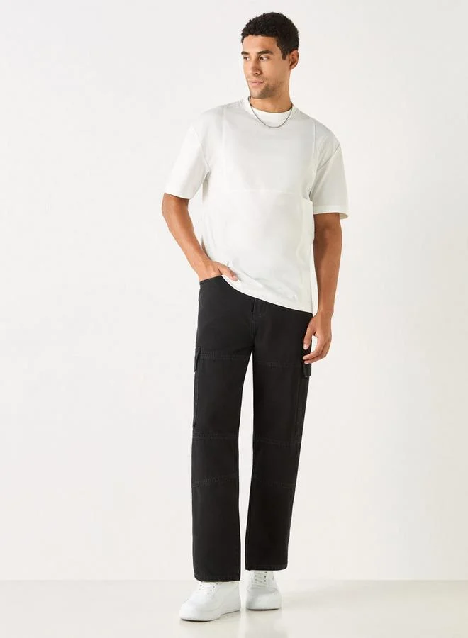 لي كوبر تيشيرت بارز الملمس بياقة ضيّقة وتصاميم مغايرة من لي كوبر