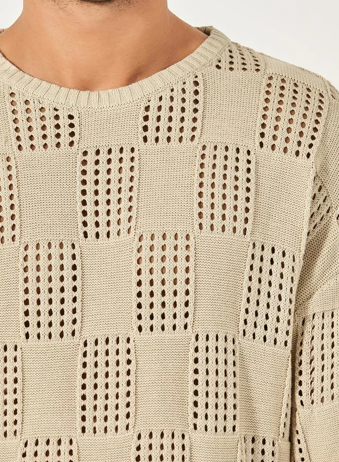 ستايلي كنزة بياقة دائرية بنقشة نقطية بقصة مريحة