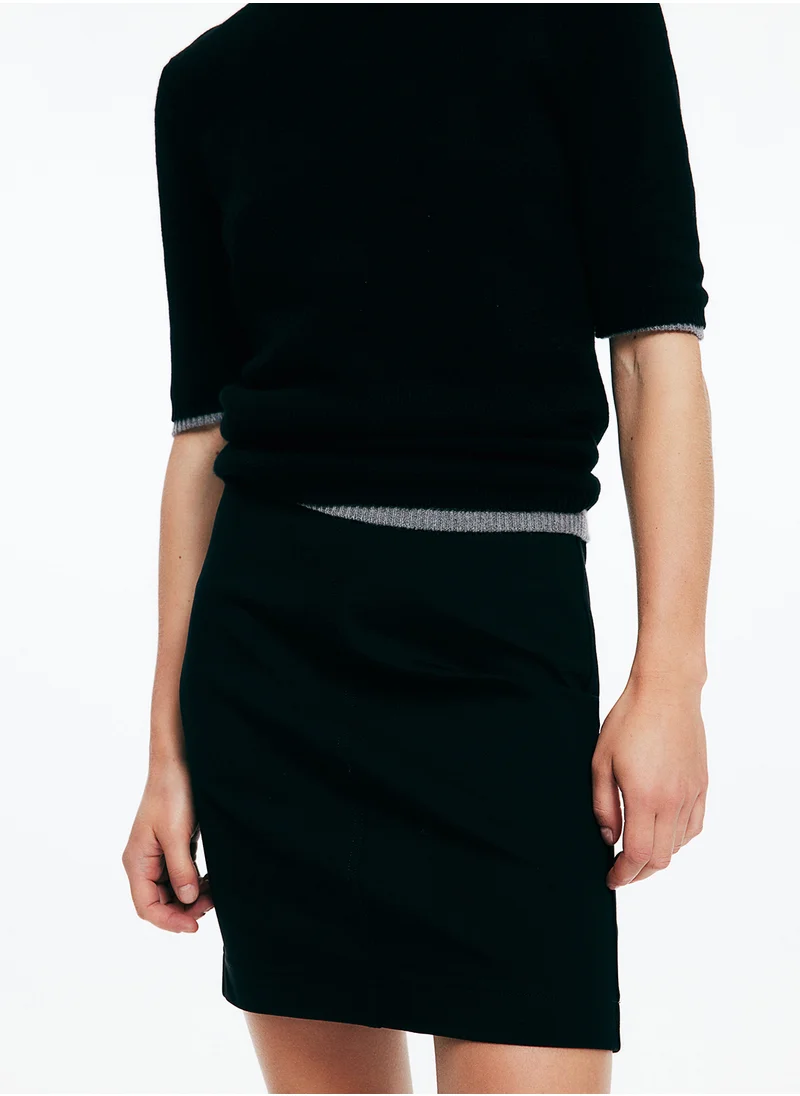 H&M Short Pencil Skirt