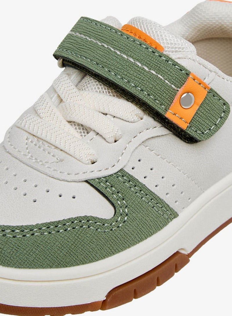 JUNIORS Boys Hook and Loop Sneakers - Image 4