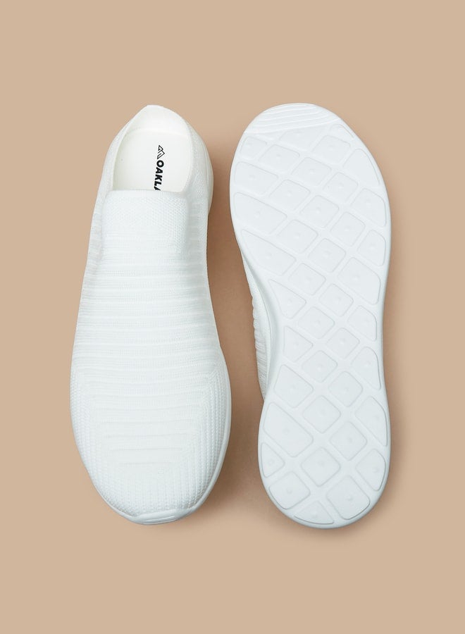 Oaklan by Shoexpress Men's Textured Slip-On Sports Shoes - Image 4