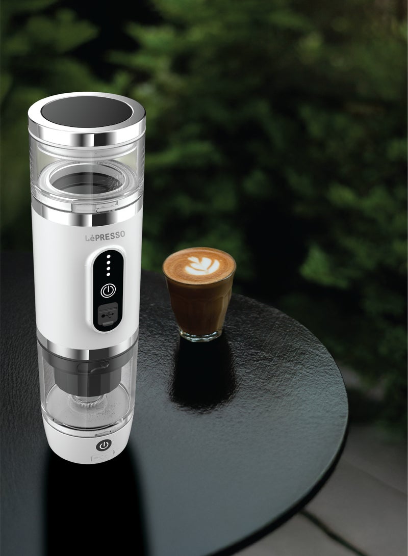 ليبرسو ماكينة صنع قهوة محمولة 4 في 1 سعة 80 مل مع خافق حليب / قوة 100 واط / ماكينة كبسولات قهوة 20 بار / متوافقة مع مسحوق القهوة وكبسولات نسبرسو ودولتشي جوستو - أبيض - Image 2
