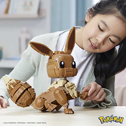 Mega Brands MEGA Pokémon Building Toys Set Jumbo Eevee with 824 Pieces, Articulated and Poseable, 11 Inches Tall, for Kids - Image 2