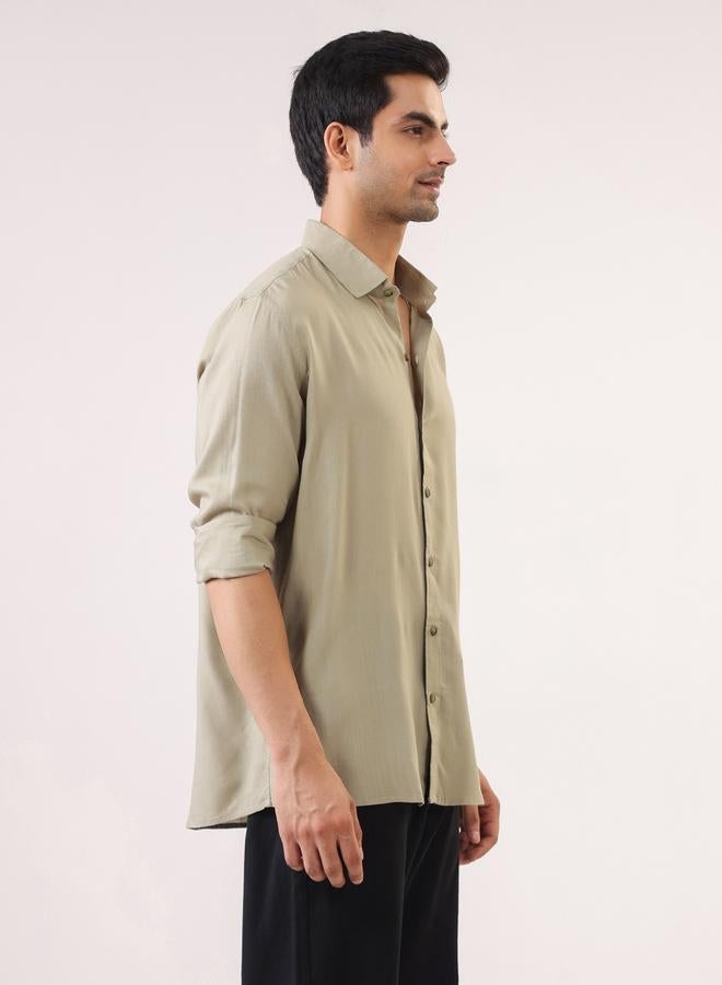 TRULOOM Men Solid Relaxed Fit Rayon Shirt - Image 2